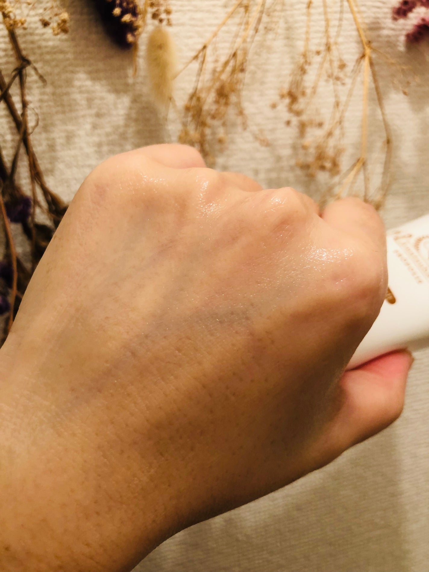 オールインワンジェル あまつはだ~天女肌~/Bee Treasure/オールインワン化粧品を使ったクチコミ(4枚目)