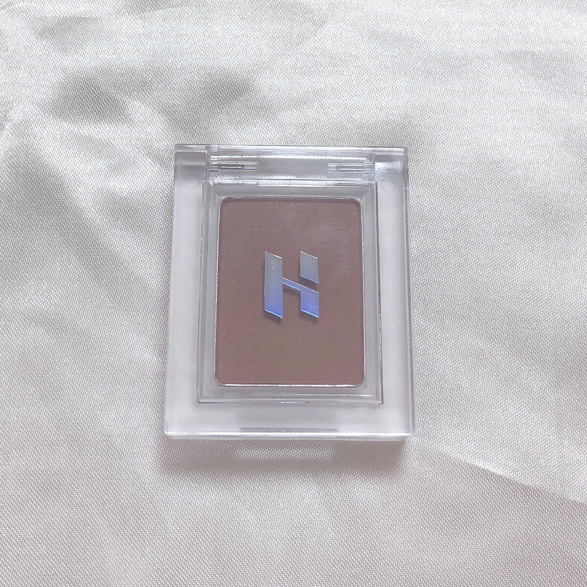 マイフェイブピースアイシャドウ/HOLIKA HOLIKA/単色アイシャドウを使ったクチコミ（3枚目）