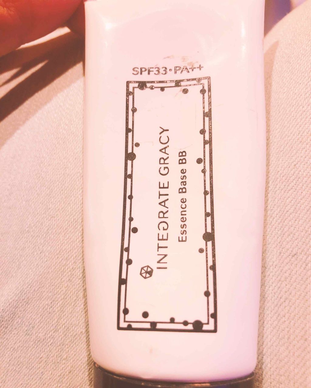 エッセンスベースBB/グレイシィ/BBクリームを使ったクチコミ（1枚目）