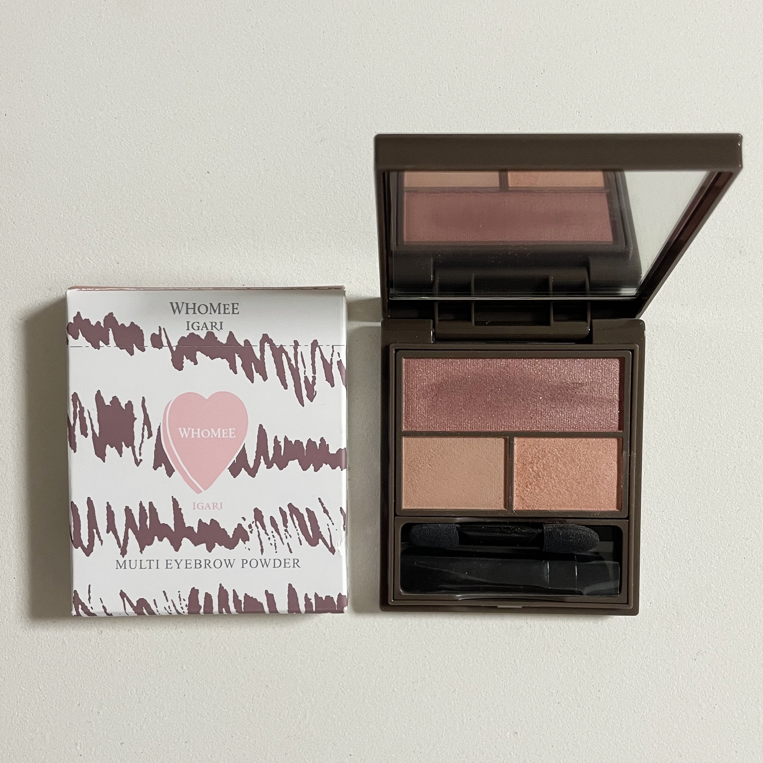 フーミー マルチアイブロウパウダー/WHOMEE/パウダーアイブロウを使ったクチコミ（1枚目）