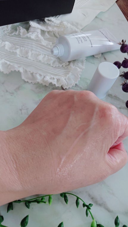 ピュア キャンバス プライマー ハイドレーティング/ローラ メルシエ/化粧下地を使ったクチコミ(3枚目)