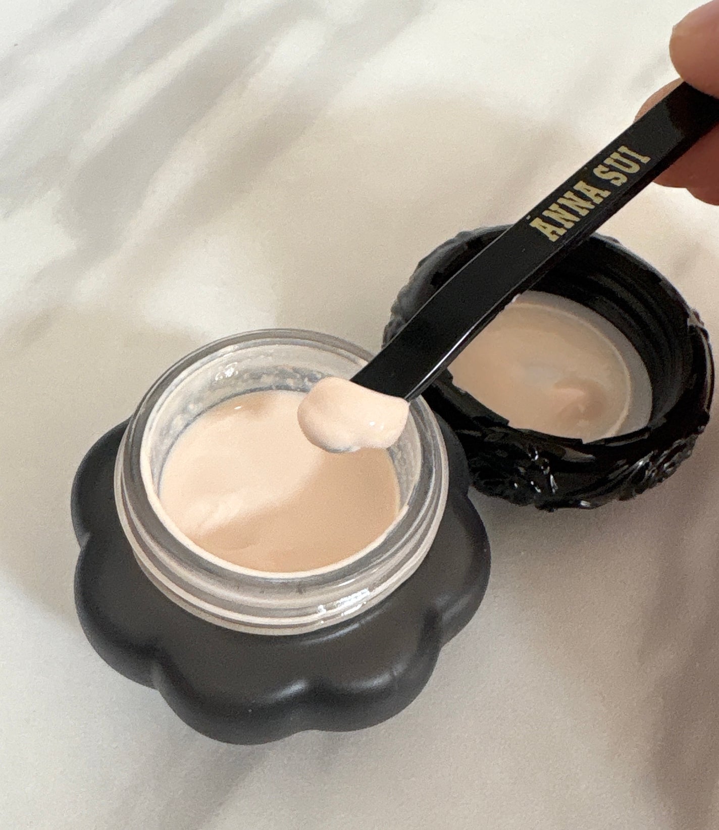 エッセンス スキングロウ ファンデーション/SHISEIDO/リキッドファンデーションを使ったクチコミ(3枚目)