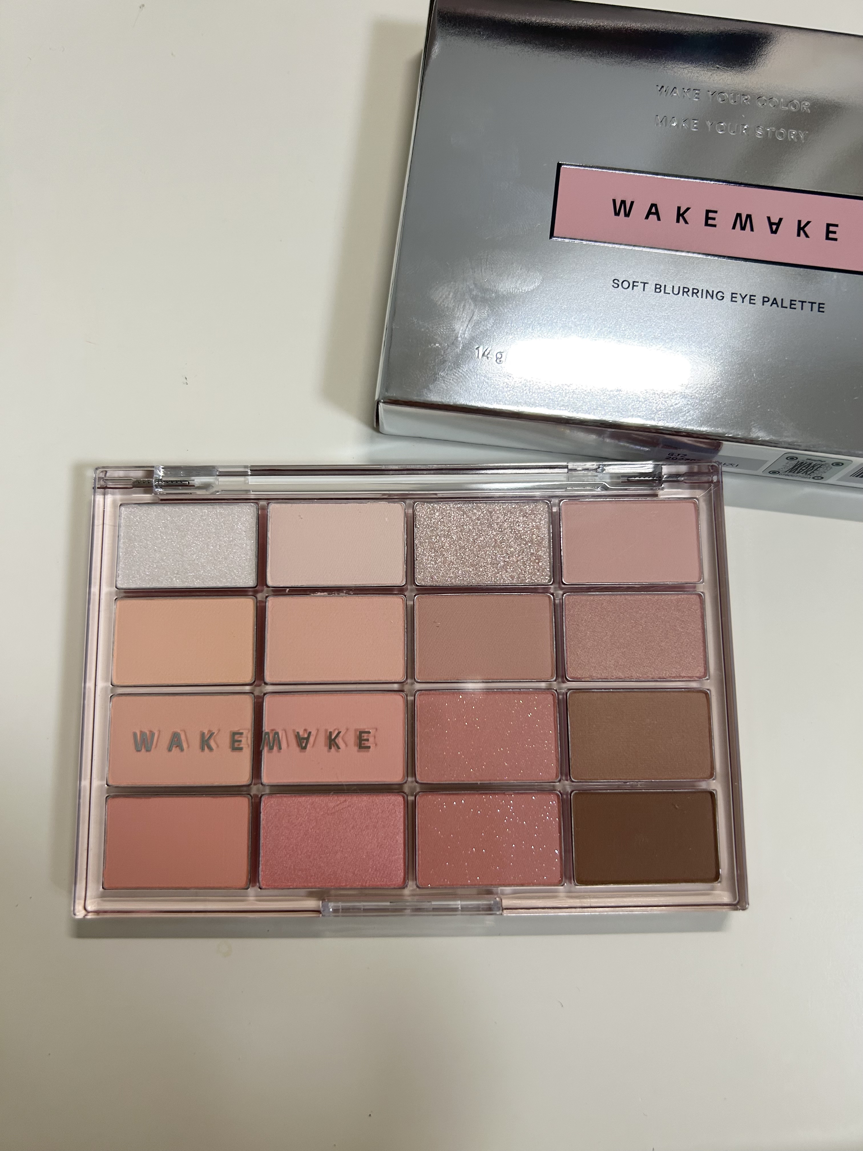 ソフトブラーリングアイパレット 08.キャンディーコーラルブラーリング/wakemake/アイシャドウパレットを使ったクチコミ（1枚目）