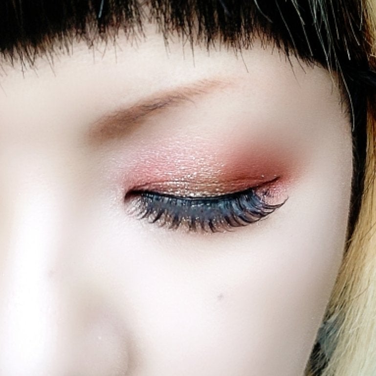 シャイニーアイパレットハニーオレンジ/VAVI MELLO/アイシャドウパレットを使ったクチコミ(4枚目)