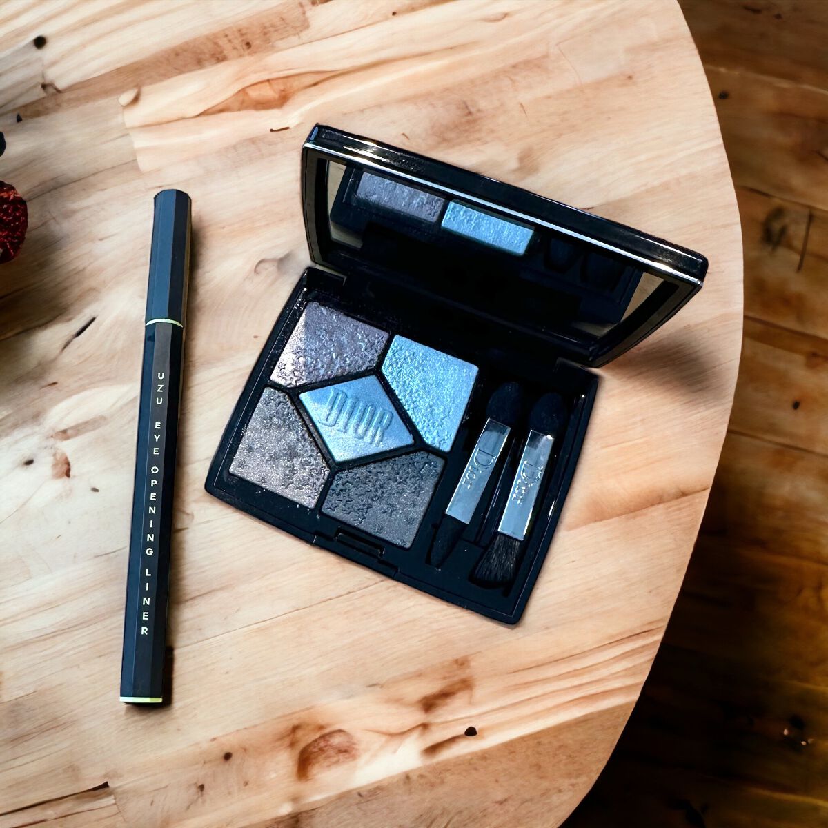 EYE OPENING LINER/UZU BY FLOWFUSHI/アイライナーを使ったクチコミ(5枚目)