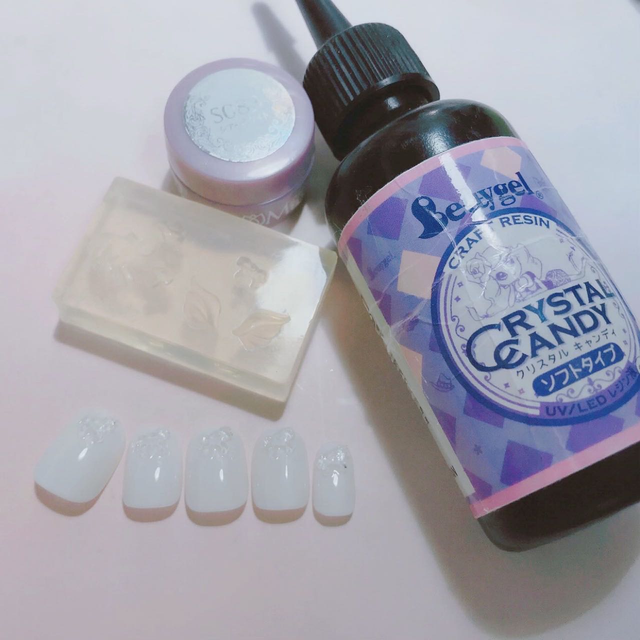 なかやまちえこ on LIPS 「Crystalpony🦄✨365日ネイル92日め⠀⠀代官山のシ..」(3枚目)