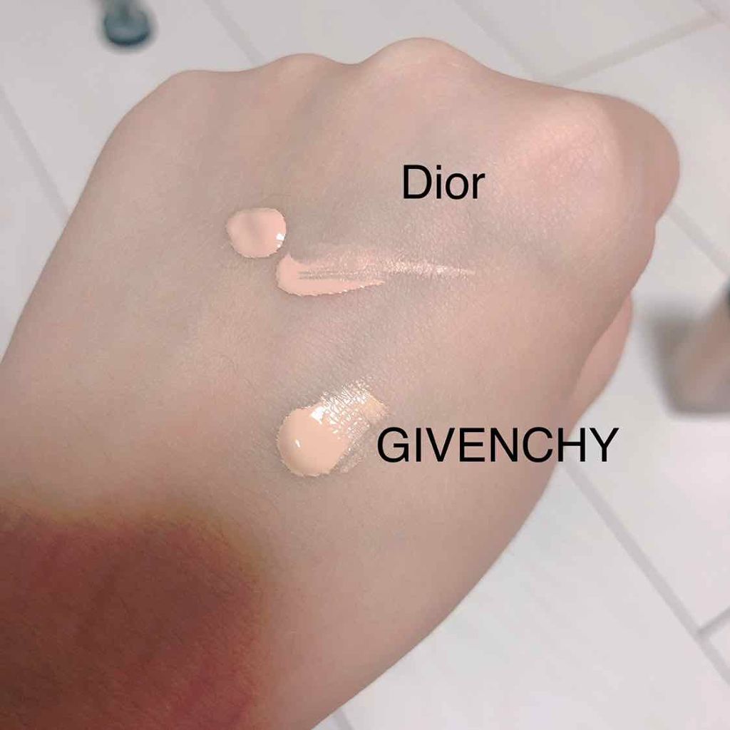 【旧】ディオールスキン フォーエヴァー フルイド マット/Dior/リキッドファンデーションを使ったクチコミ(3枚目)