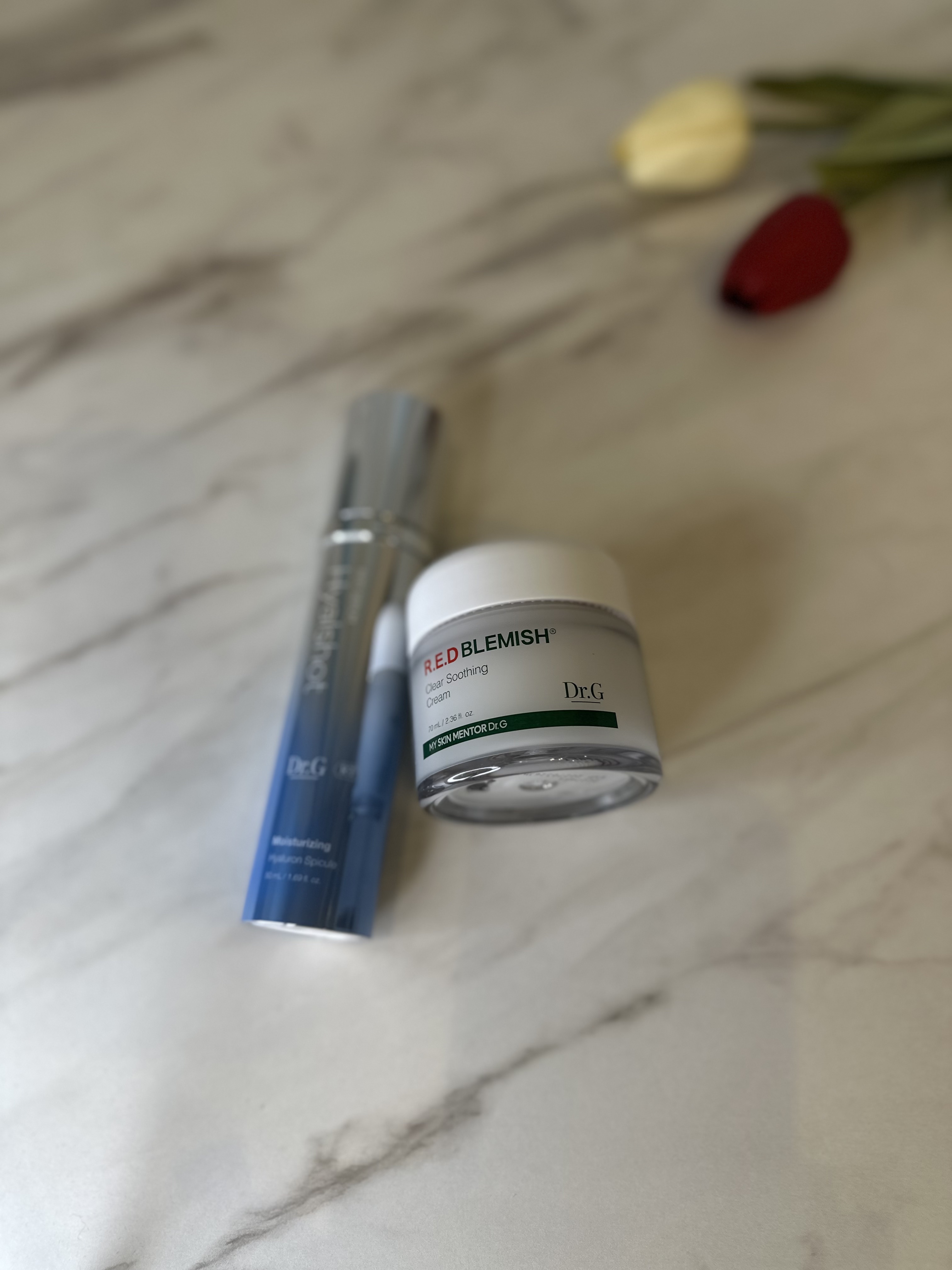 オリーブヤング1位の国民的水分クリーム🥹

持続時間なんと100時間‼️
保湿が続くクリームなので知ってましたか？✨

3鎮静効果もあり、全ての肌タイプで使えるので
ダウンタイム中とかありがたい🥹❤️

ベタつくこともないから、朝の