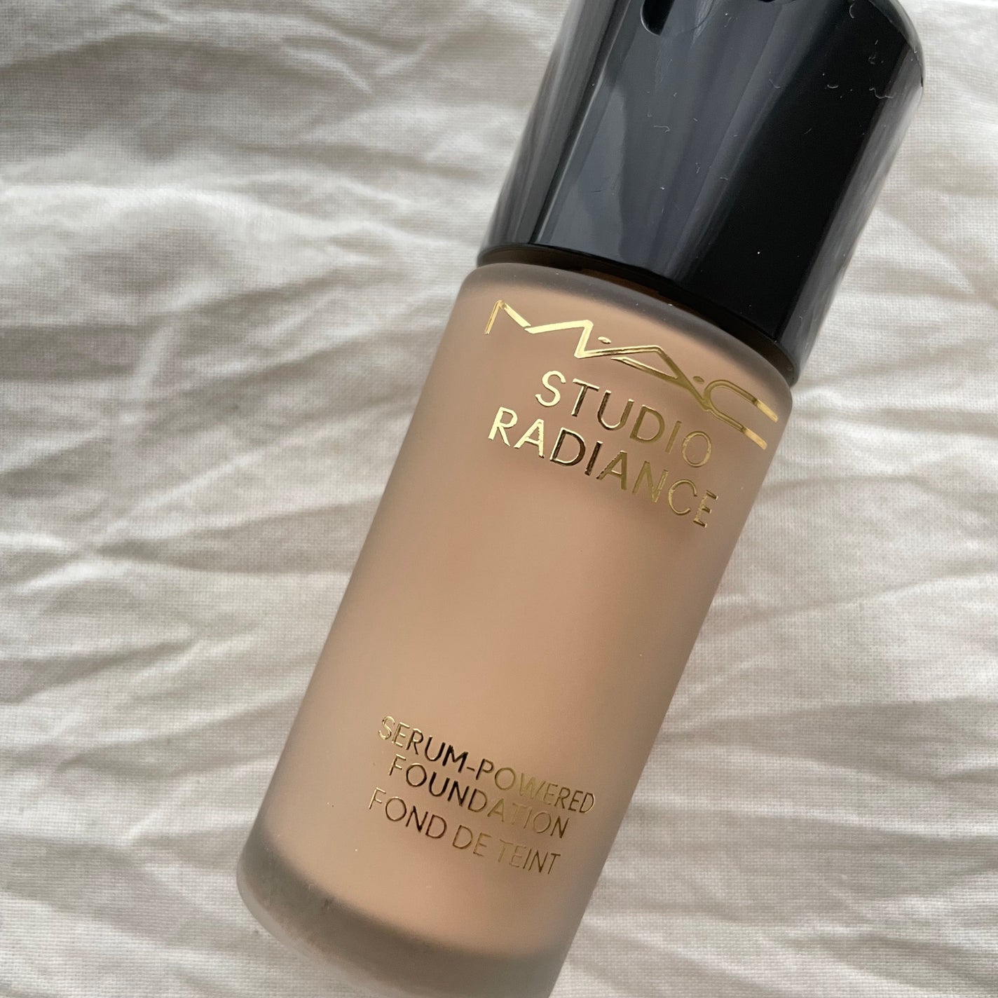 スタジオ ラディアンス セラム ファンデーション/M・A・C/リキッドファンデーションを使ったクチコミ(1枚目)