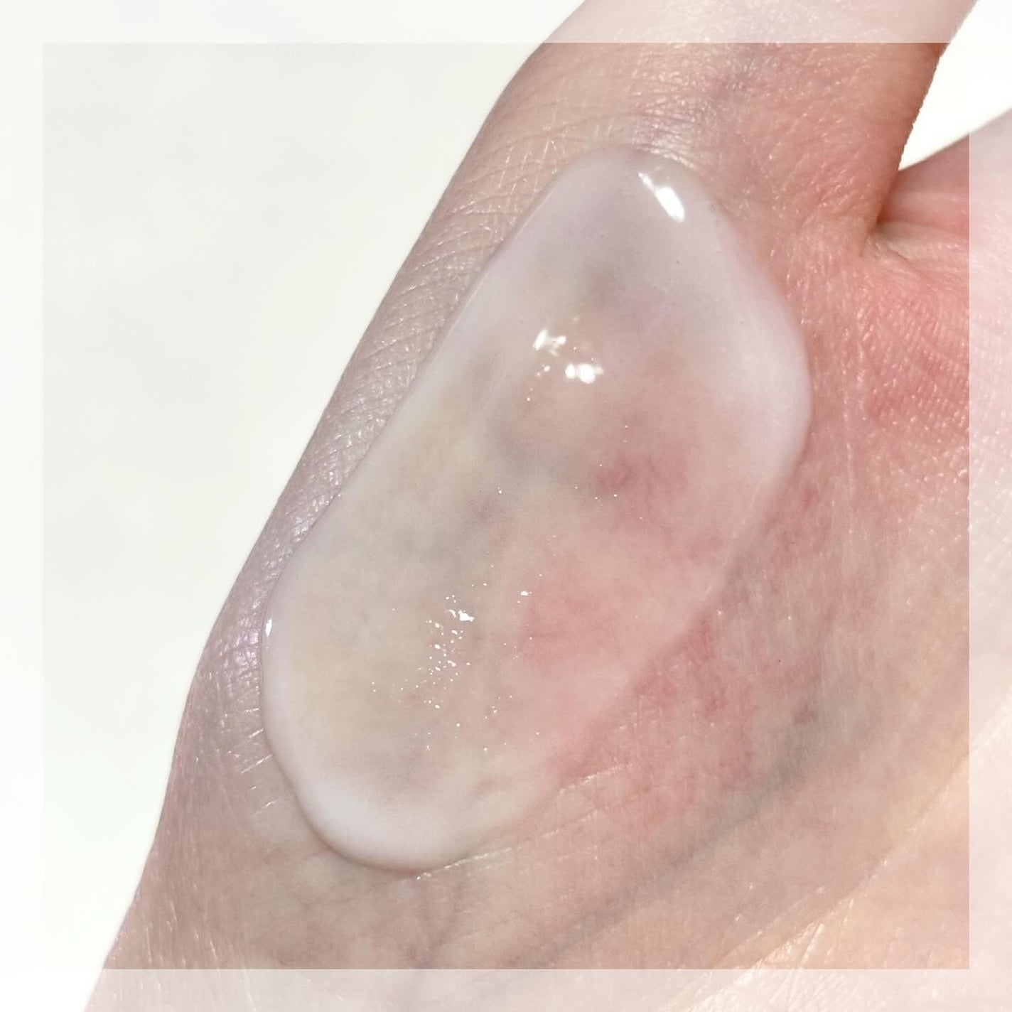 haru* on LIPS 「.#isntree2月発売のプラムペプチドブースター2000エ..」(4枚目)