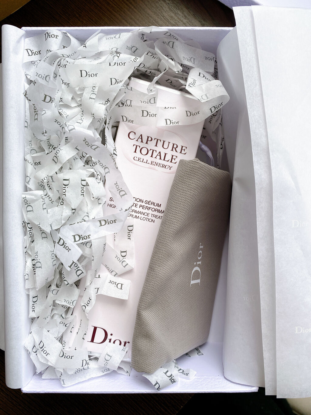 カプチュール トータル セル ENGY ローション/Dior/化粧水を使ったクチコミ（3枚目）