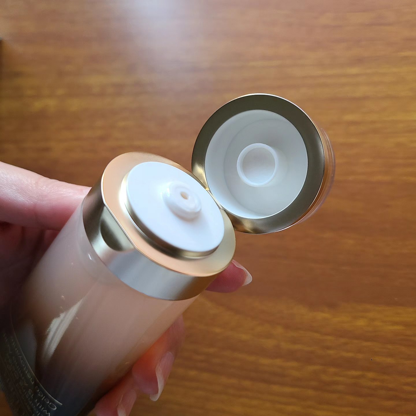 アドバンス ナイト クレンジング ジュレ/ESTEE LAUDER/クレンジングジェルを使ったクチコミ（2枚目）