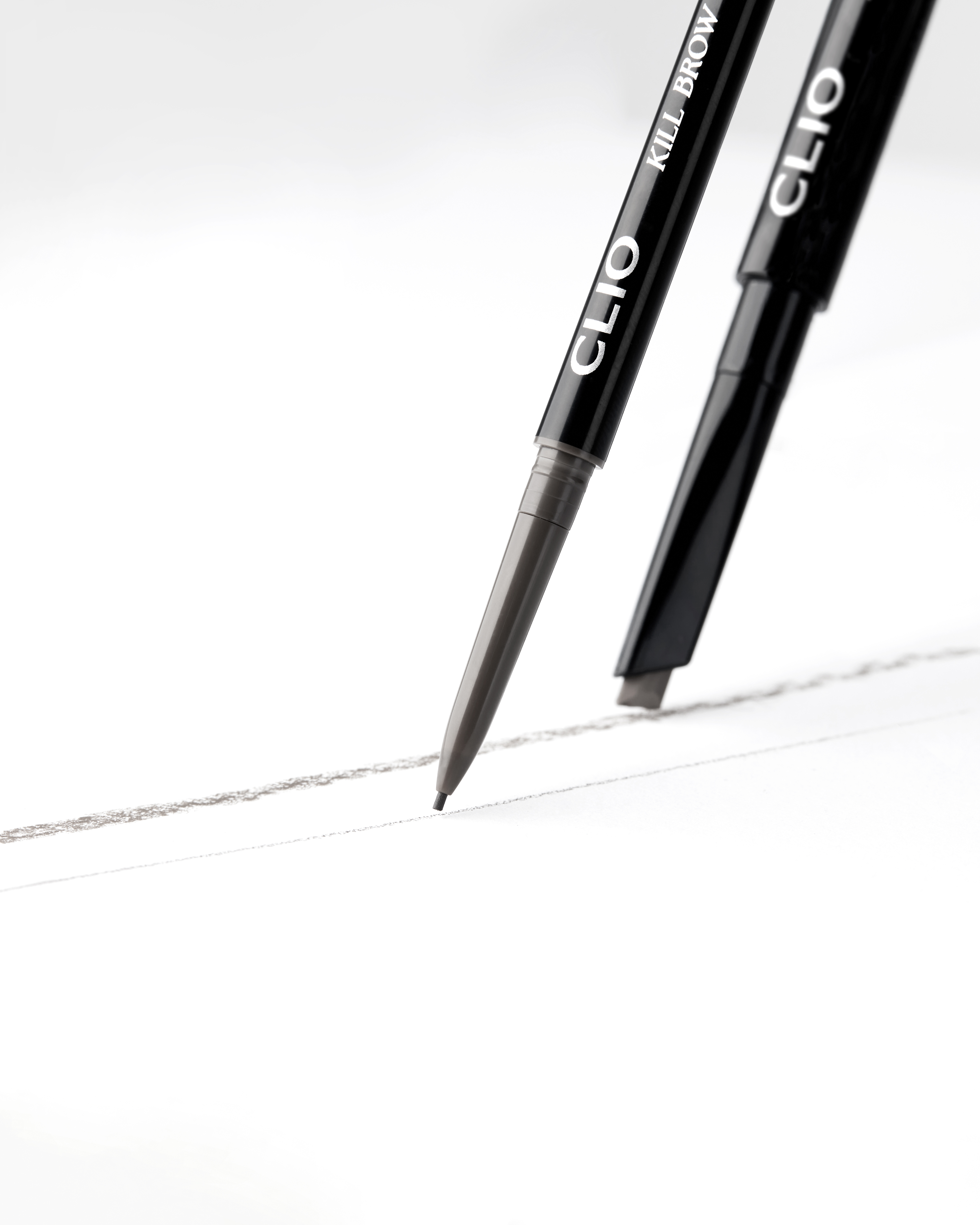 CLIO キル ブロウ スリム ブロウのクチコミ「📢新商品発売

細く～なったキルブロウペンシル
#キルブロウスリムブロウ

0.86㎜の超スリ.....」（2枚目）