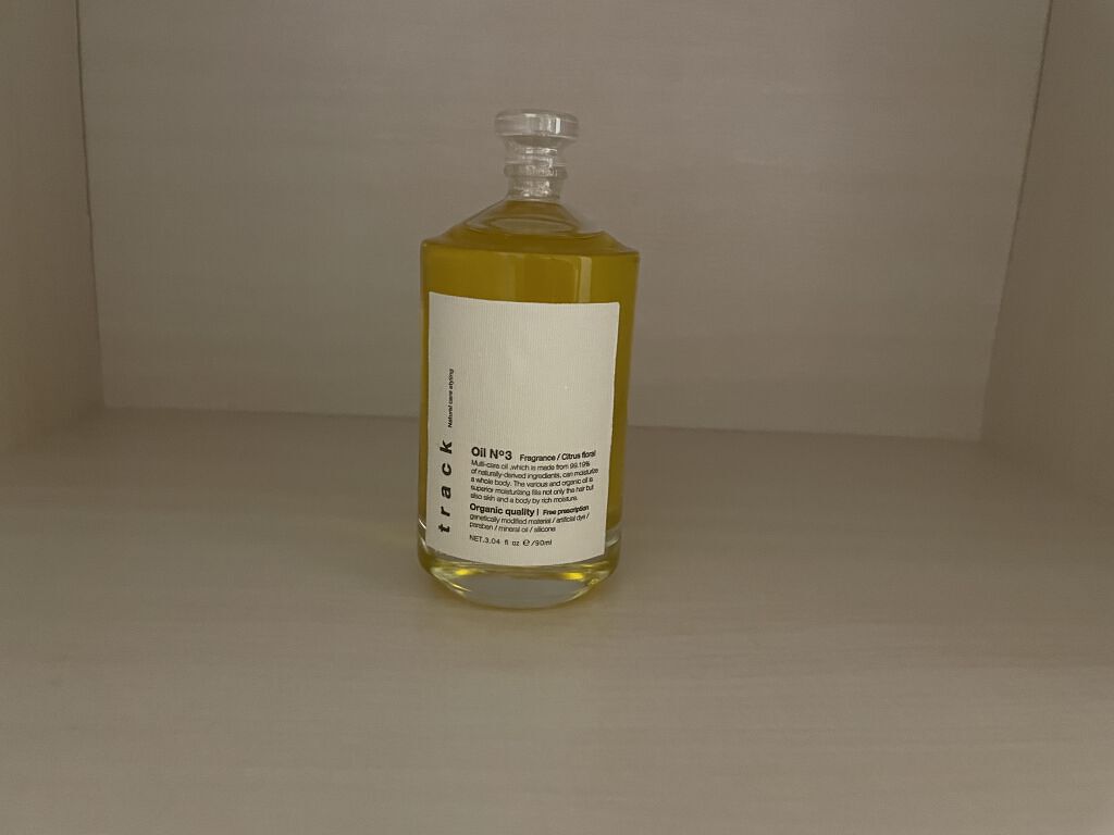 トラック オイル/track/ヘアオイルを使ったクチコミ（2枚目）