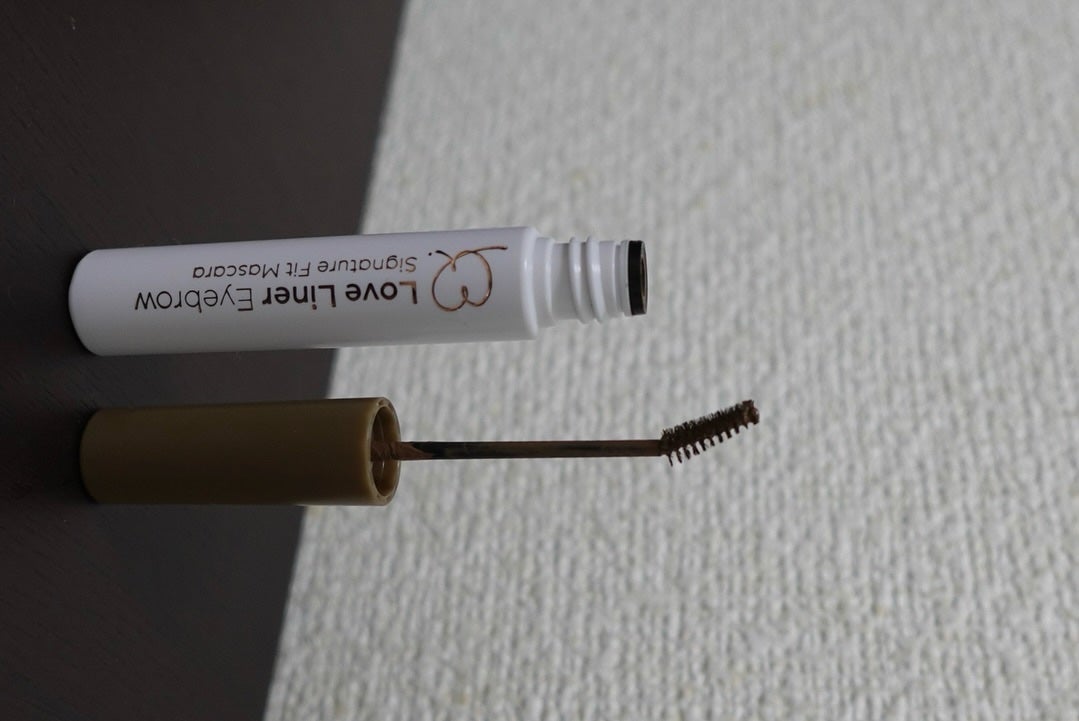 ラブ・ライナー シグネチャーフィットマスカラ<アイブロウ>/ラブ・ライナー/眉マスカラを使ったクチコミ(2枚目)