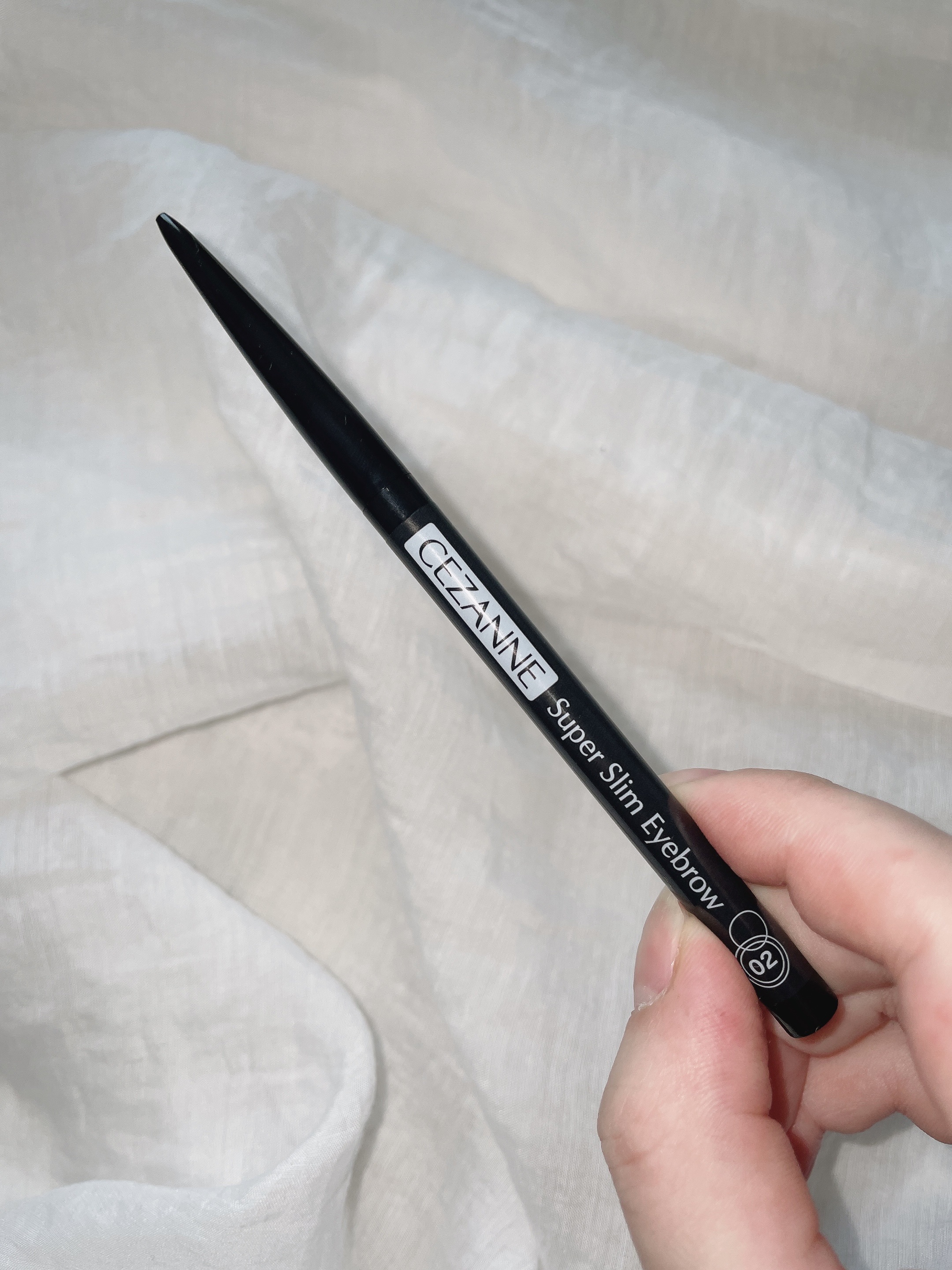 細芯 アイブロウ/CEZANNE/アイブロウペンシルを使ったクチコミ（2枚目）
