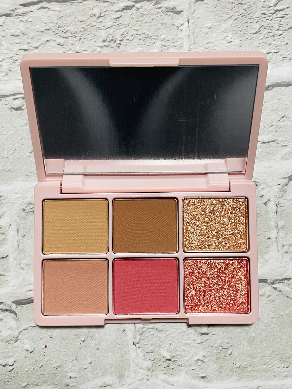 COLOR FIT EYE PALETT (SIX) /Barbie×EGLIPS /アイシャドウパレットを使ったクチコミ（2枚目）