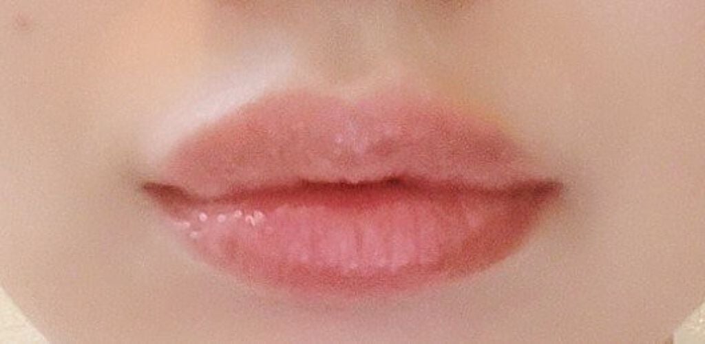 モイストリップバーム/XOUL/リップバームを使ったクチコミ(5枚目)