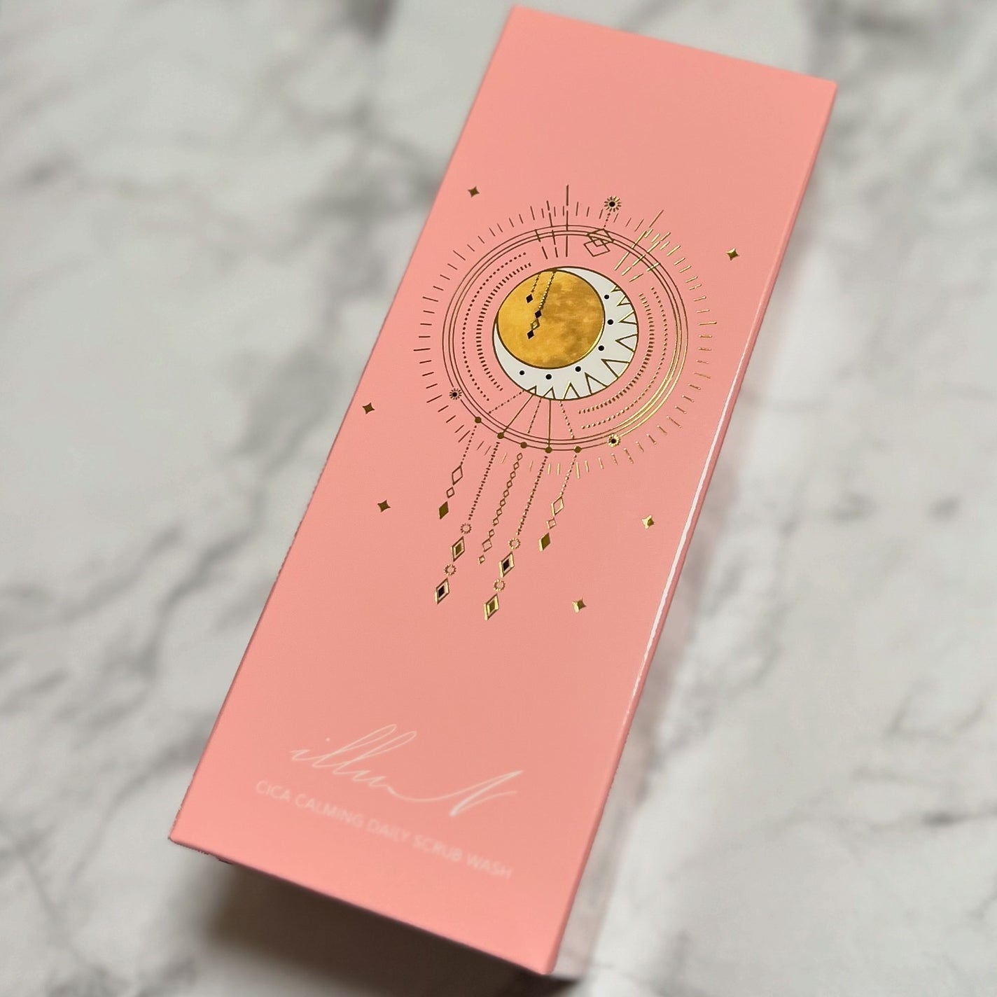 シカカーミングデイリースクラブウォッシュ/illuN/ボディスクラブを使ったクチコミ(2枚目)