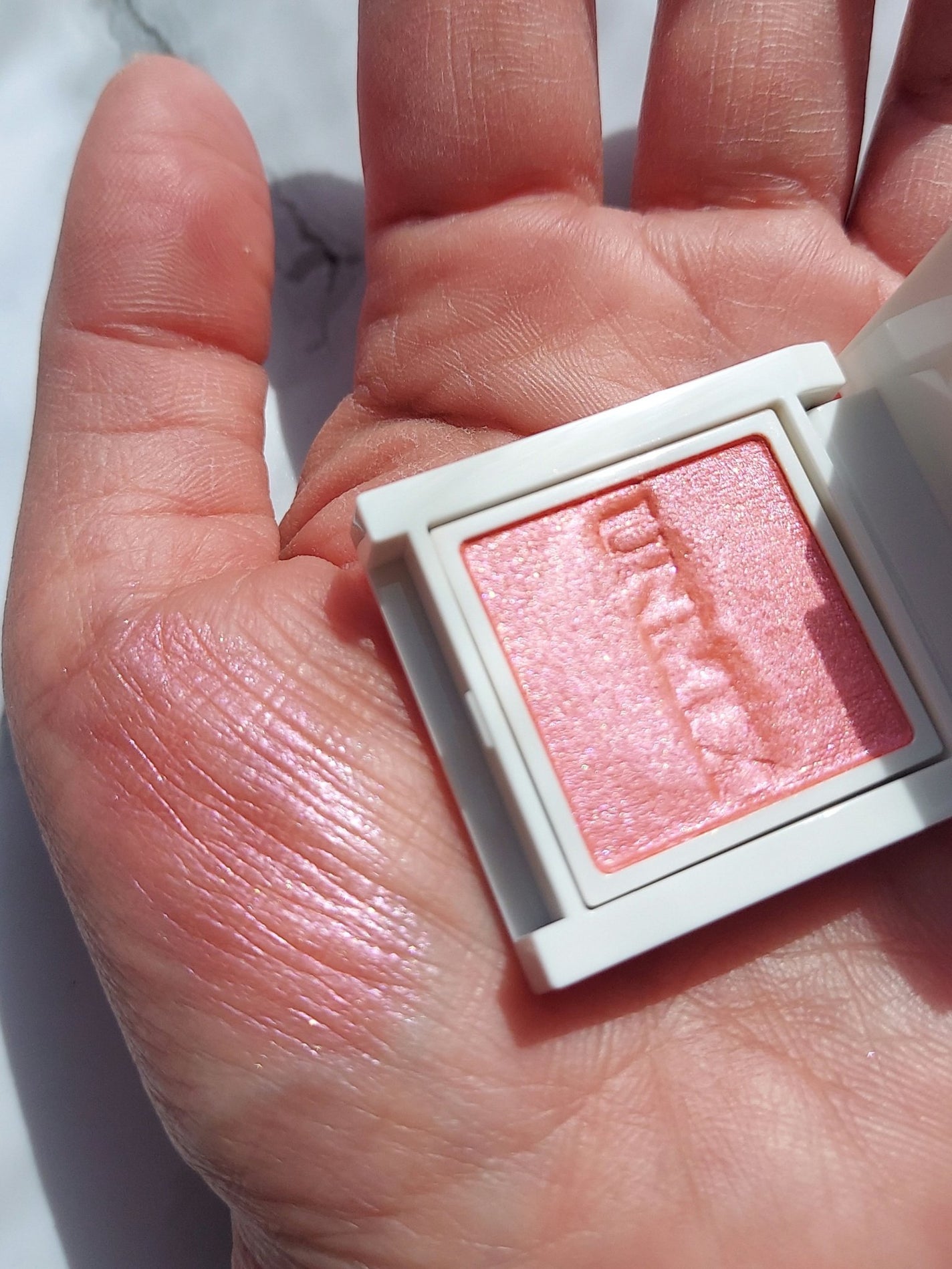 アイリッドニュアンス/UNMIX/単色アイシャドウを使ったクチコミ(3枚目)