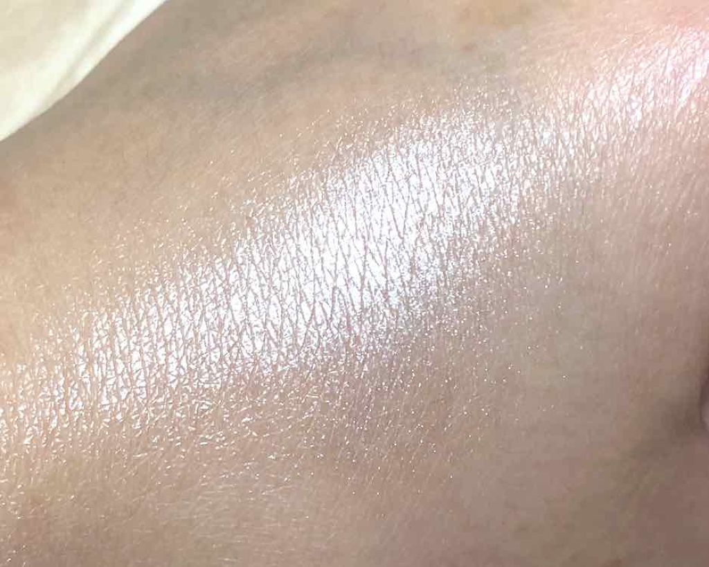 パールグロウハイライト/CEZANNE/パウダーハイライトを使ったクチコミ(2枚目)