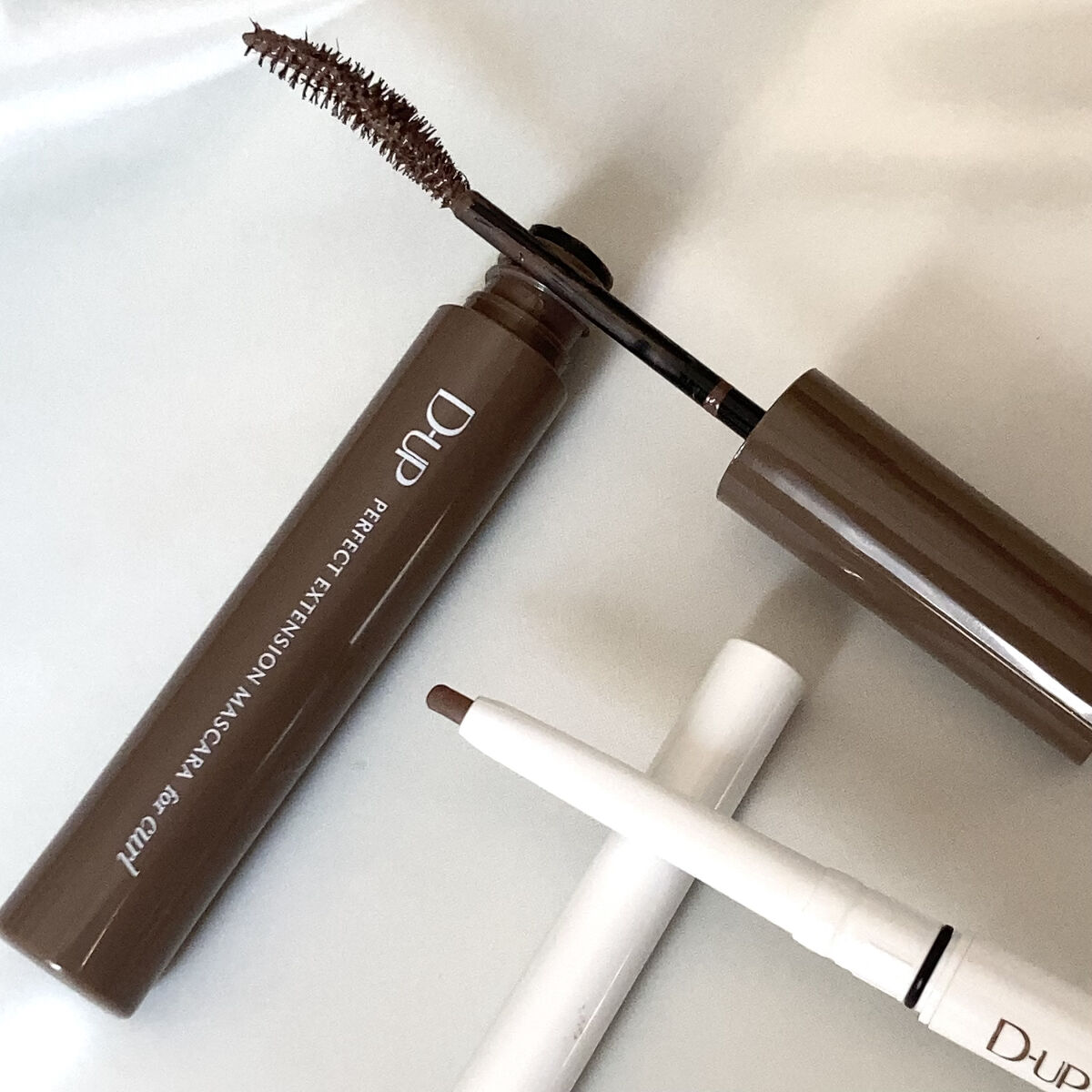 パーフェクトエクステンション マスカラ for カール/D-UP/マスカラを使ったクチコミ（2枚目）