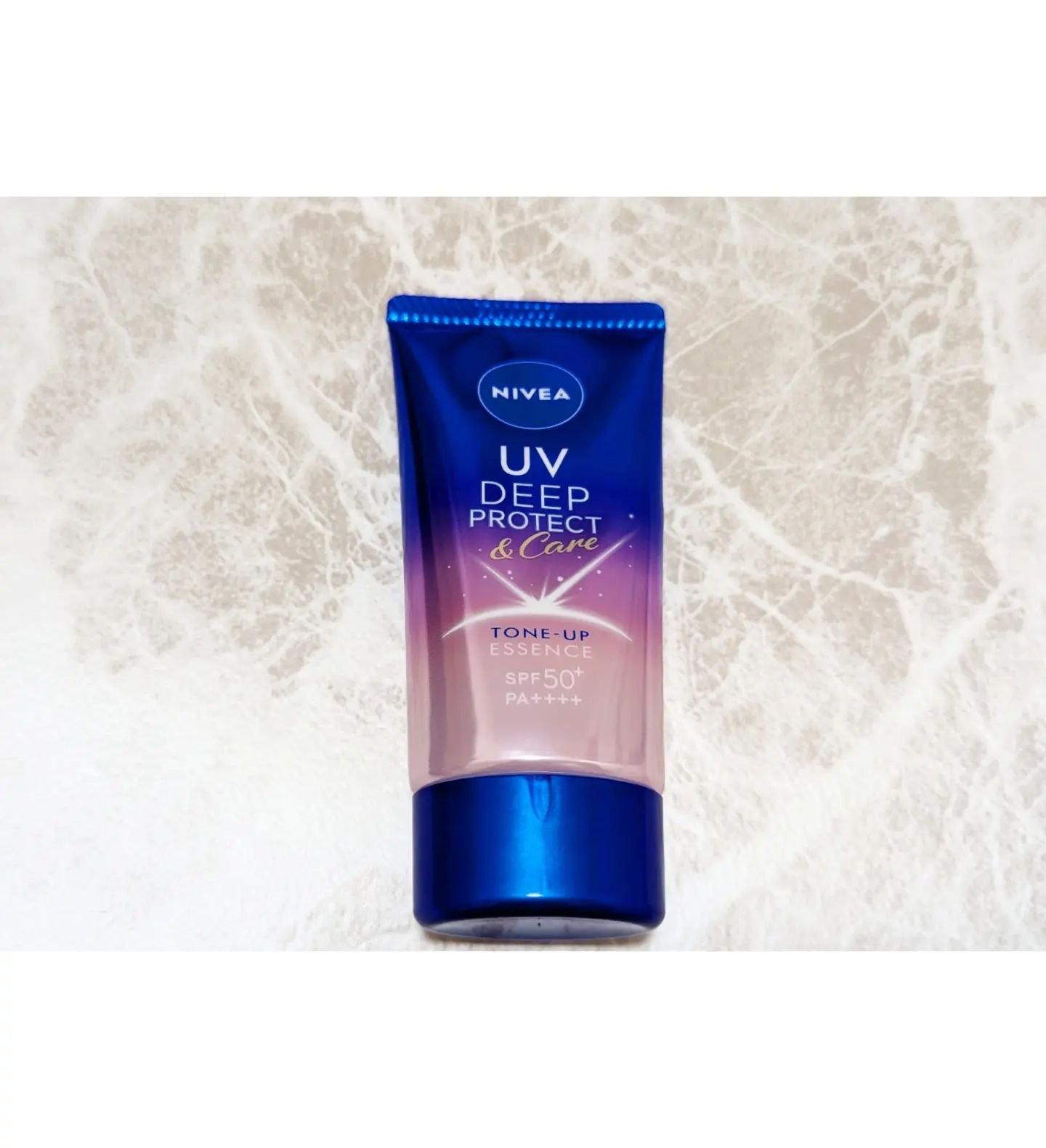 ニベアUV ディープ プロテクト＆ケア トーンアップ エッセンス/ニベア/日焼け止めローションを使ったクチコミ（2枚目）