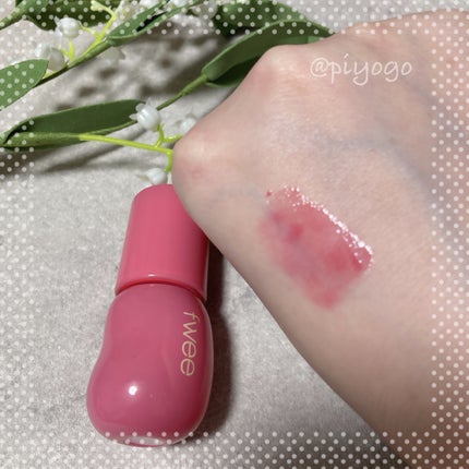 フィー 3Dボリューミンググロス/fwee/リップグロスを使ったクチコミ(4枚目)