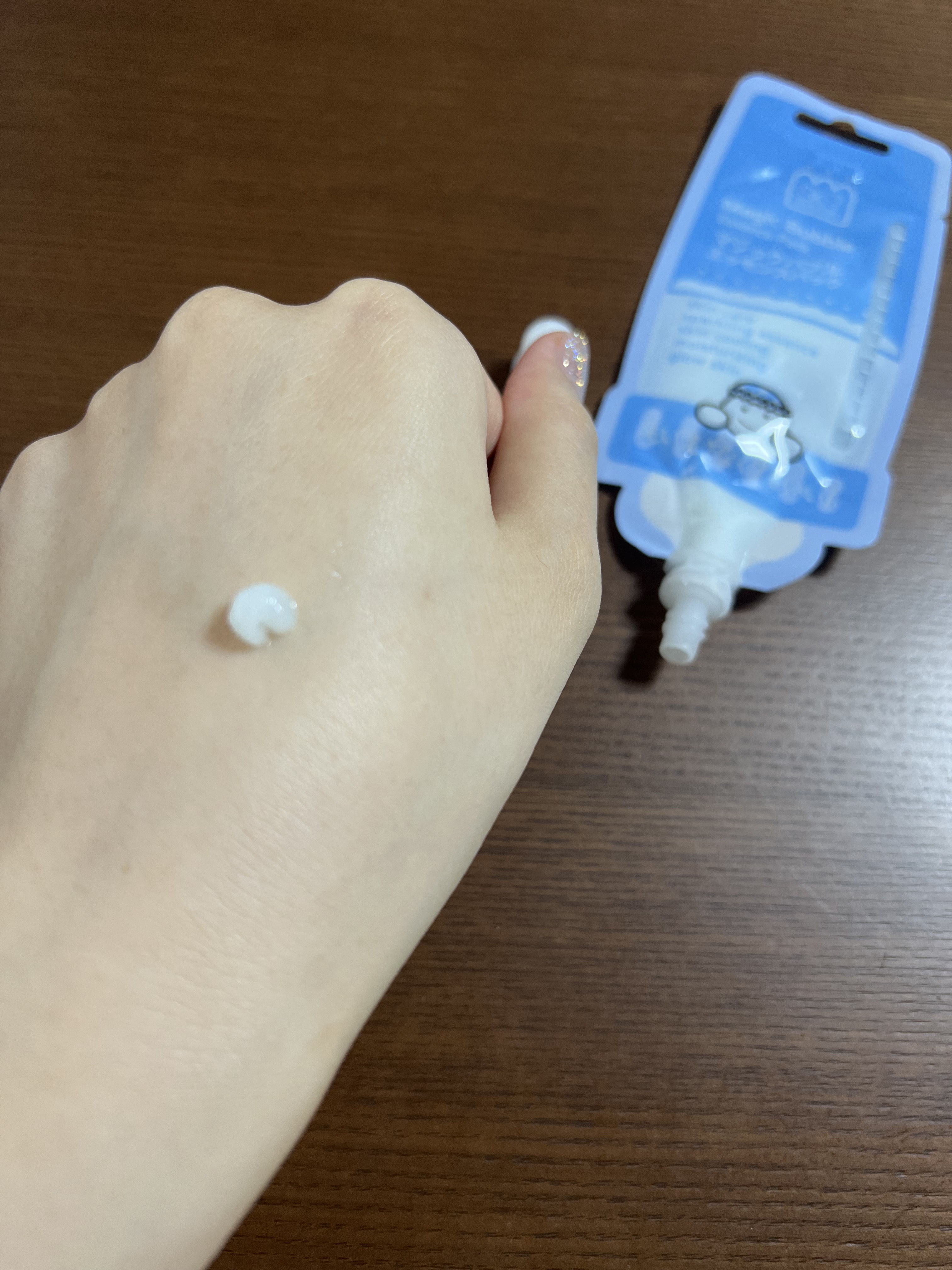 BAKER7 マジックバブルエッセンスパックMINIのクチコミ「BAKER7　マジックバブルエッセンスパックMINI
★★★☆☆
──────────────.....」（2枚目）