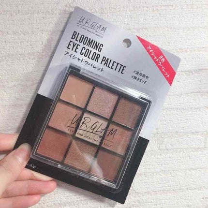 UR GLAM BLOOMING EYE COLOR PALETTE/U R GLAM/アイシャドウパレットを使ったクチコミ(1枚目)