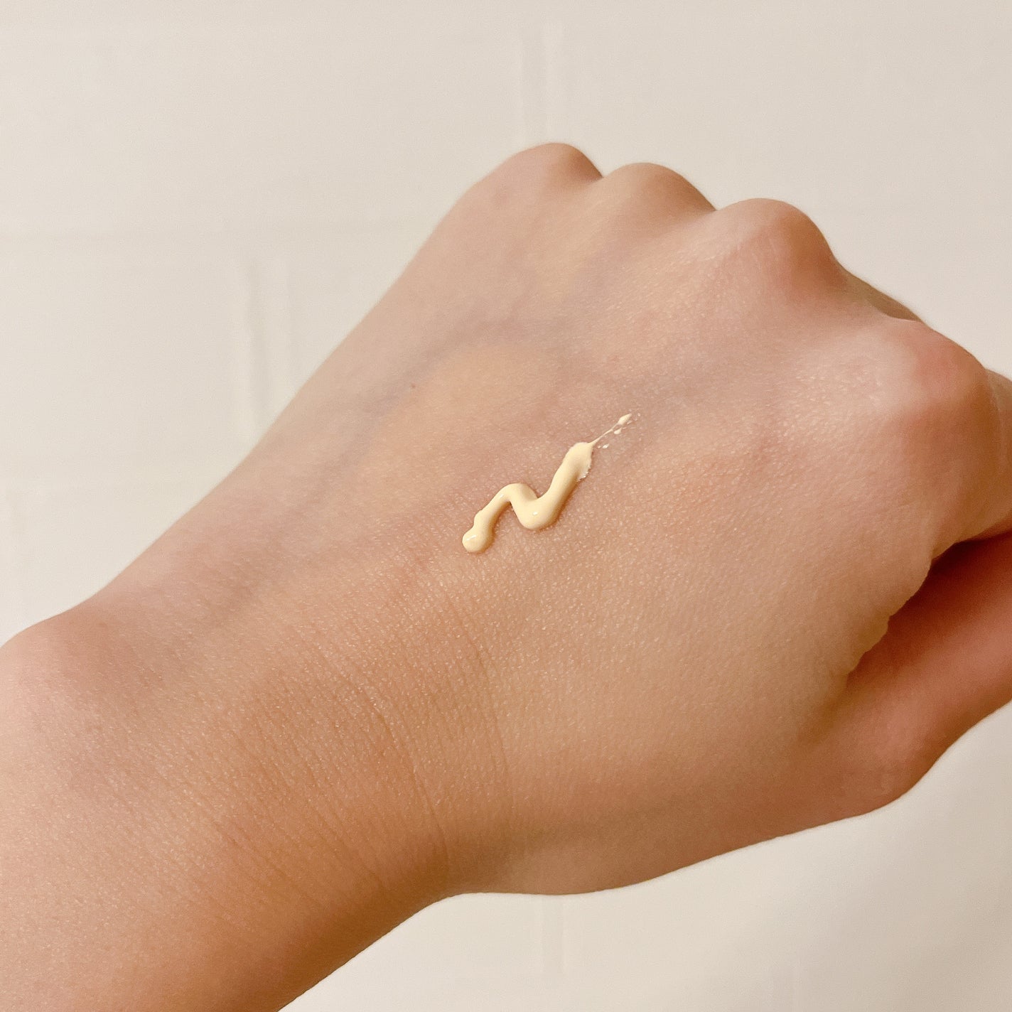 乾燥さん 保湿力スキンケア下地 カバータイプ/乾燥さん/化粧下地を使ったクチコミ(3枚目)