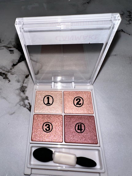 シルキースフレアイズ/キャンメイク/アイシャドウパレットを使ったクチコミ(2枚目)