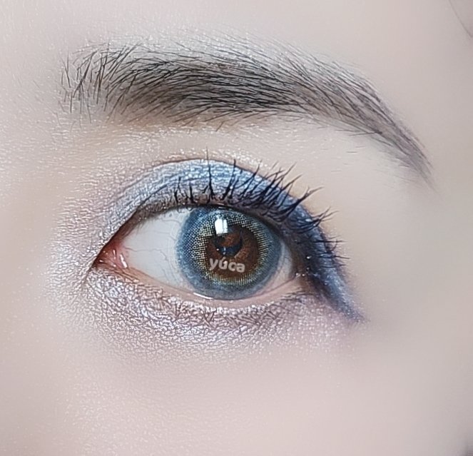 トーン ペタル アイシャドウ 23:ディープブルー/to/one/アイシャドウパレットを使ったクチコミ（2枚目）