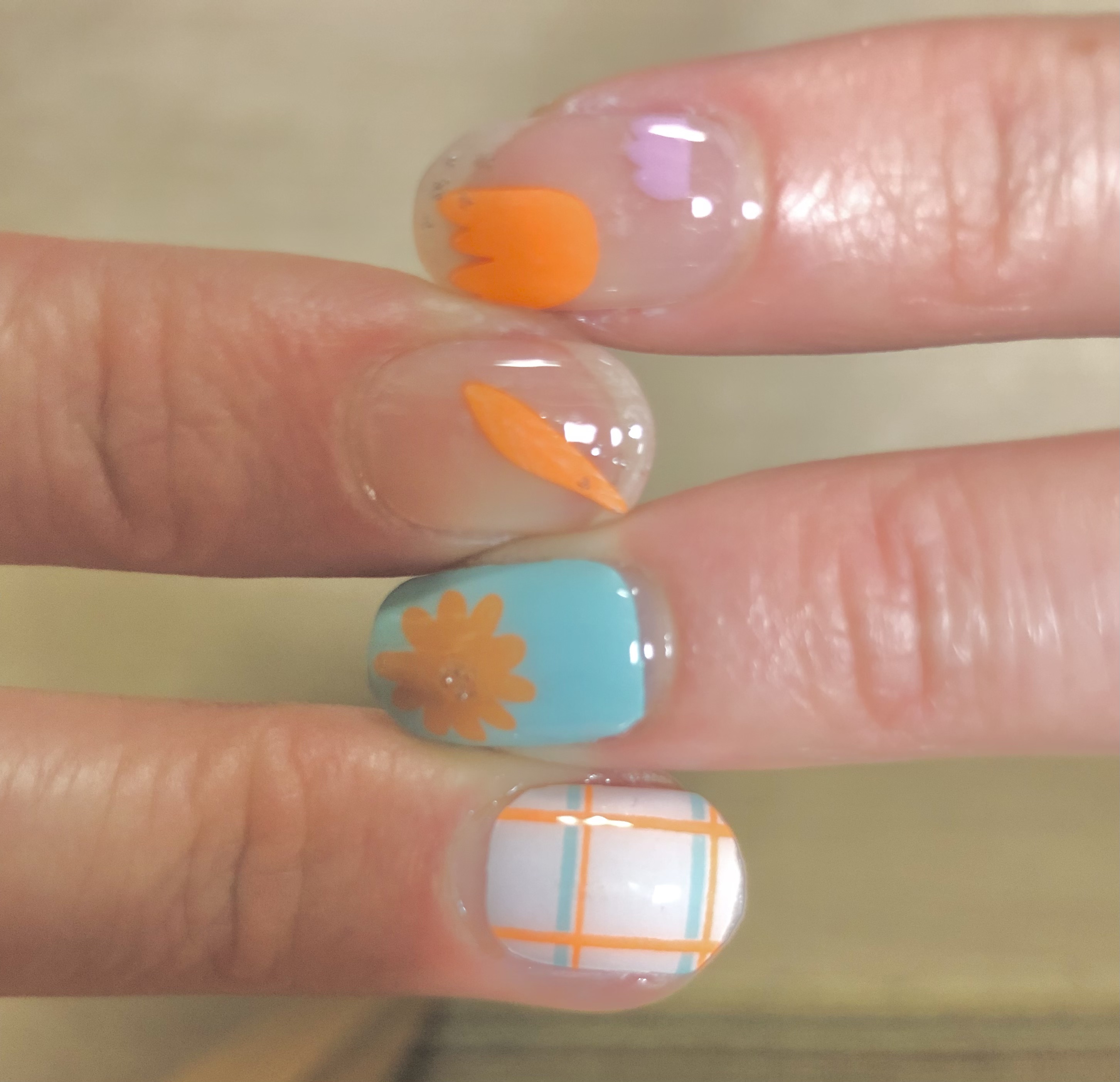 ジェルネイルシール（ハンド）/DAISO/ネイルシールを使ったクチコミ（2枚目）
