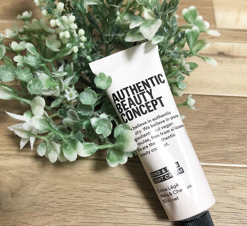 ハンド＆ヘア ライトセラム/AUTHENTIC BEAUTY CONCEPT/ハンドクリームを使ったクチコミ（1枚目）