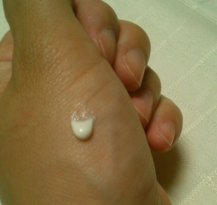 目元ふっくらクリーム NC/なめらか本舗/アイケア・アイクリームを使ったクチコミ(2枚目)