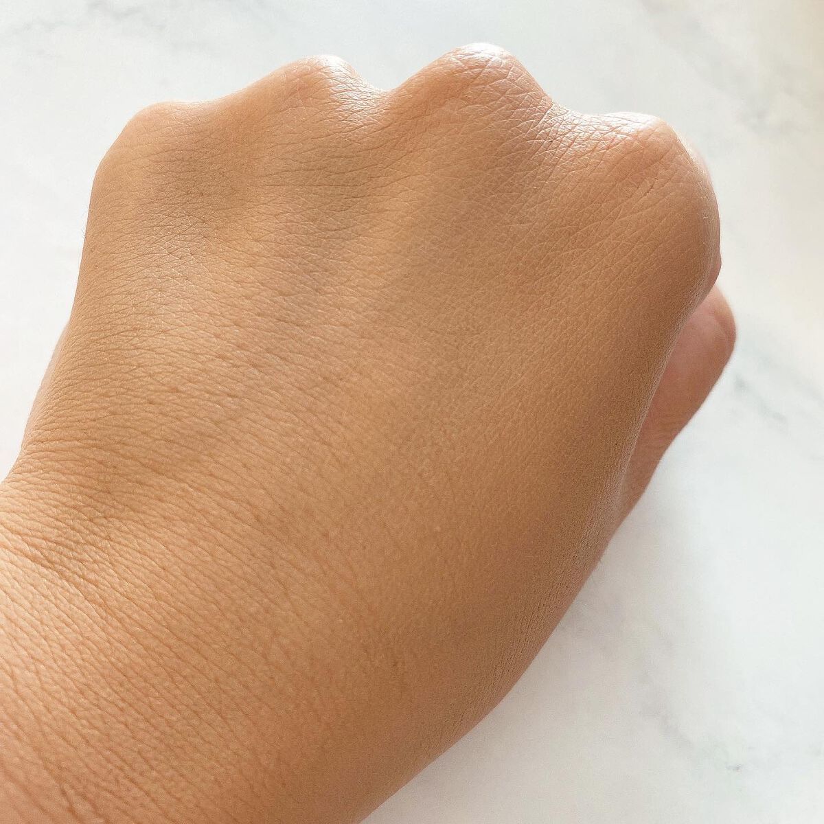 sarako on LIPS 「もとからキレイな肌みたい!カバー力と透明感を実現するRMK新フ..」(4枚目)