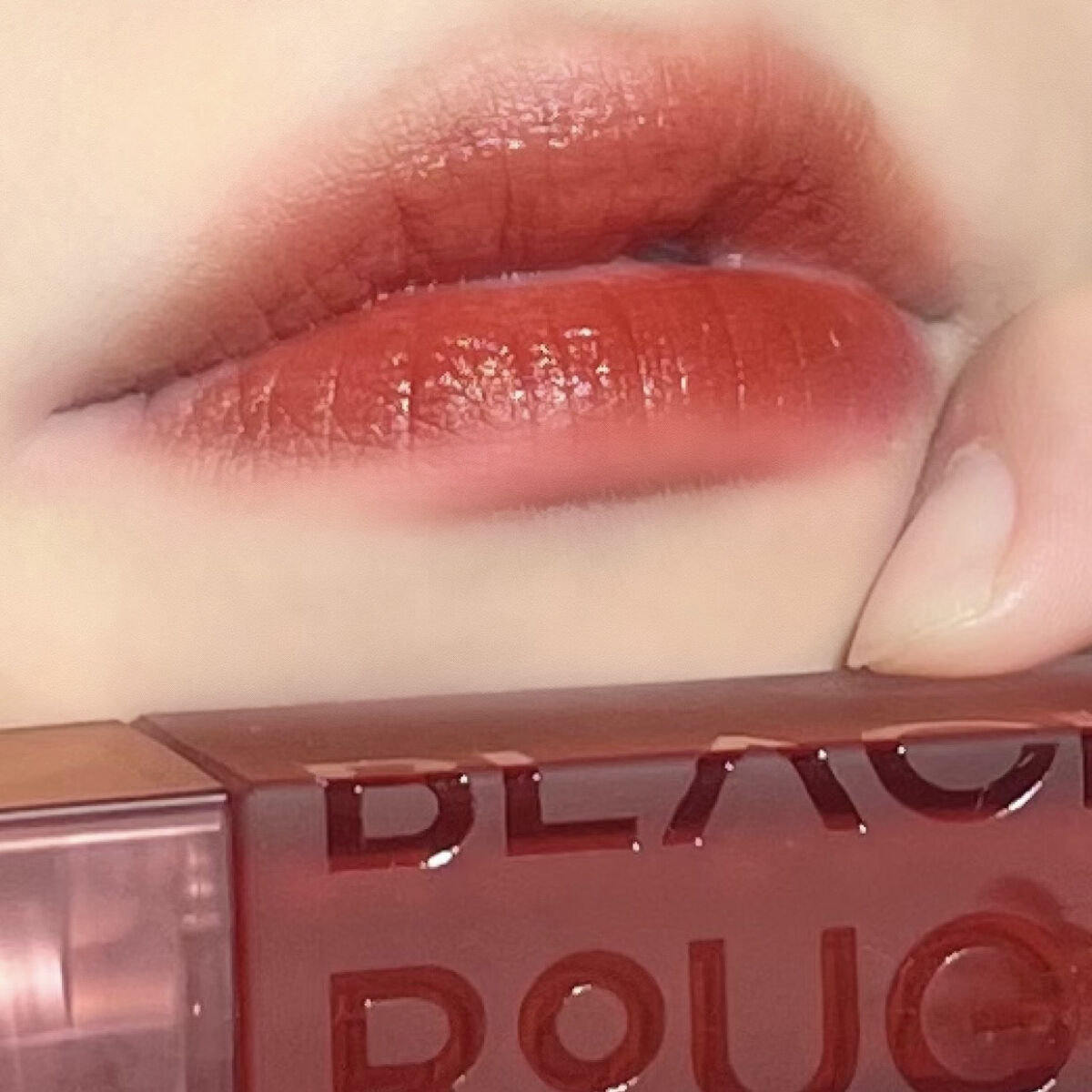 ダブルレイヤー オーバーベルベット/BLACK ROUGE/口紅を使ったクチコミ（1枚目）