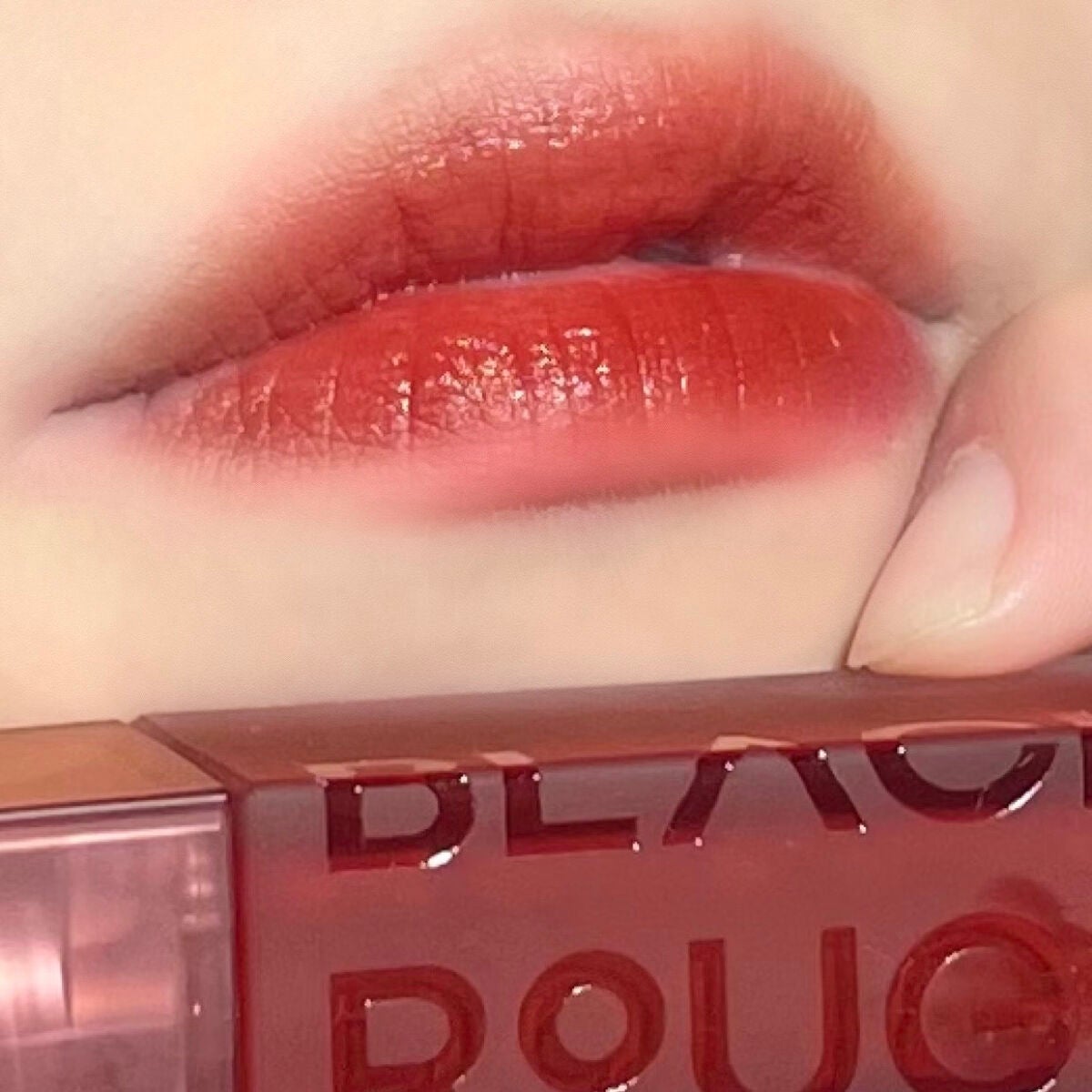 ダブルレイヤー オーバーベルベット/BLACK ROUGE/口紅を使ったクチコミ(1枚目)