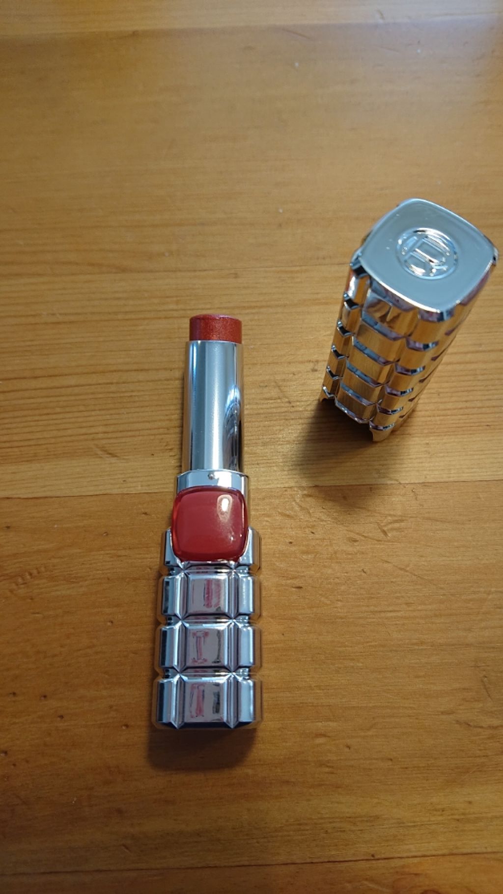 シャインオン/ロレアル パリ/口紅を使ったクチコミ（1枚目）