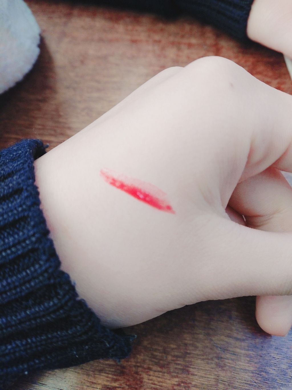 トマトクールジェリーティント/SKINFOOD/リップティントを使ったクチコミ（2枚目）