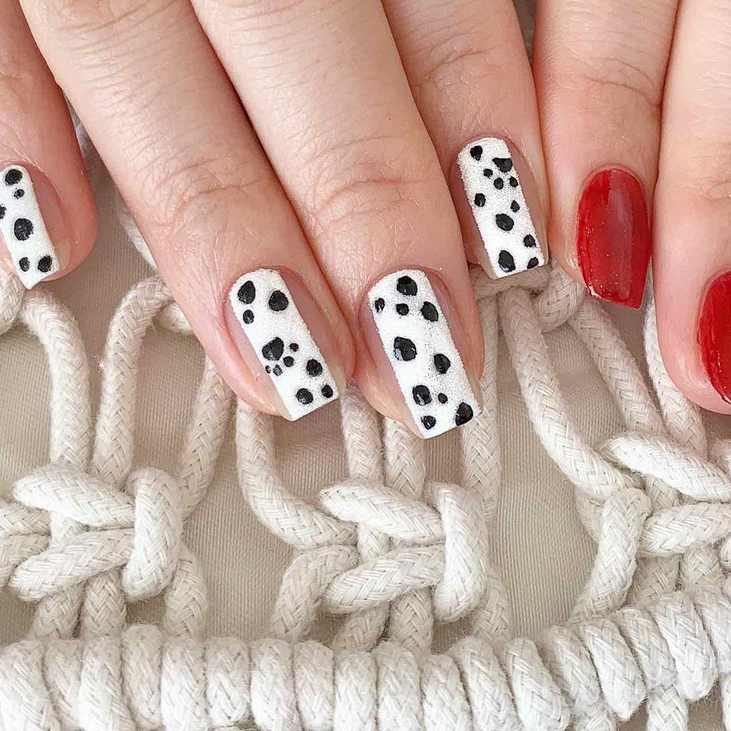 すのーまん☃️ on LIPS 「2019年ネイル納め💅/あんぱんまんとチーズ、ばいきんまんとさ..」(2枚目)