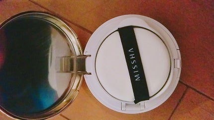 M クッション ファンデーション(モイスチャー)/MISSHA/クッションファンデーションを使ったクチコミ(3枚目)