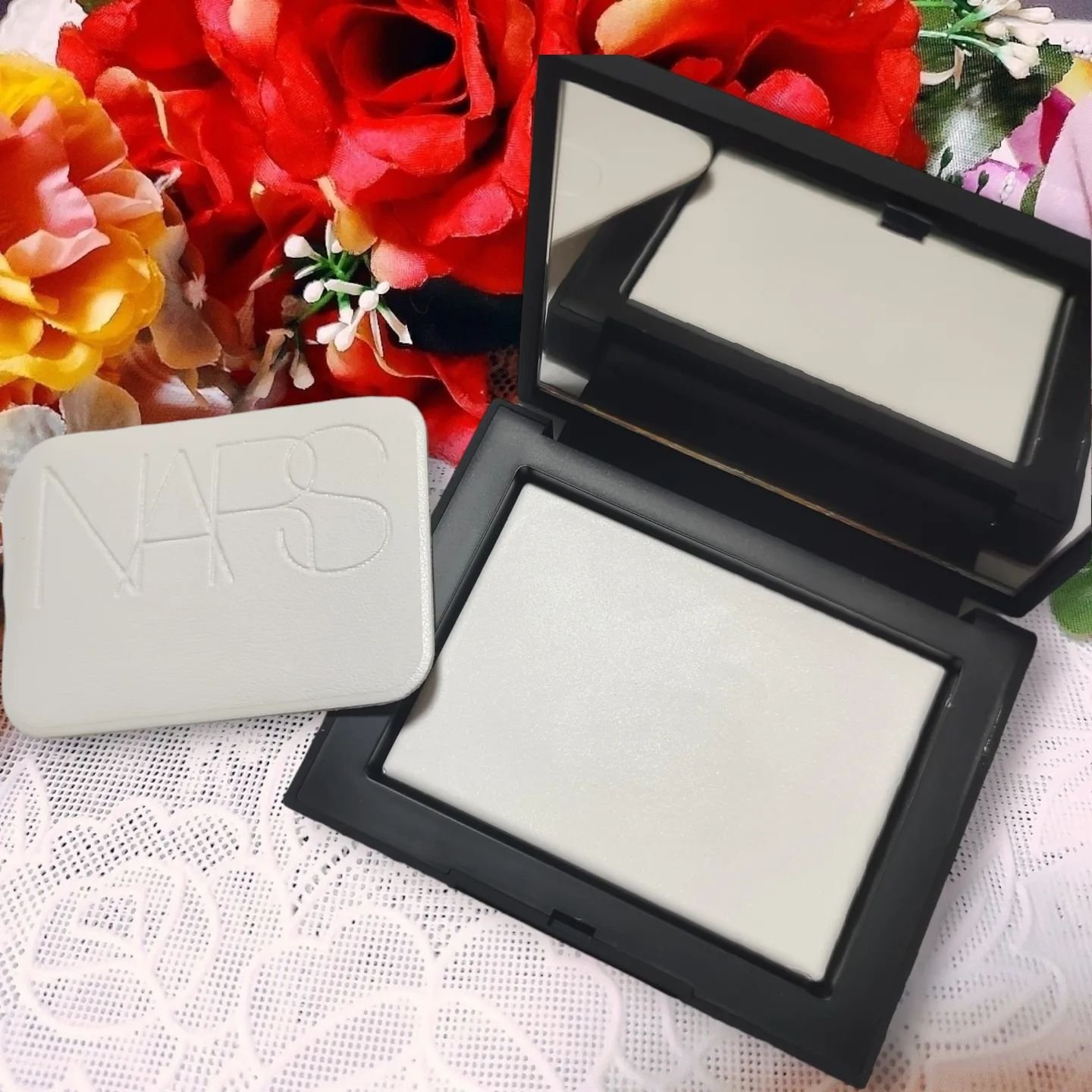 ライトリフレクティングセッティングパウダー　プレスト　N/NARS/プレストパウダーを使ったクチコミ（3枚目）