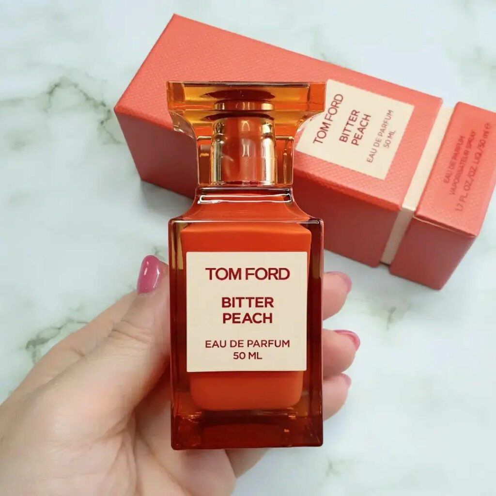 ビター ピーチ オード パルファム スプレィ/TOM FORD BEAUTY/香水(レディース)を使ったクチコミ(3枚目)