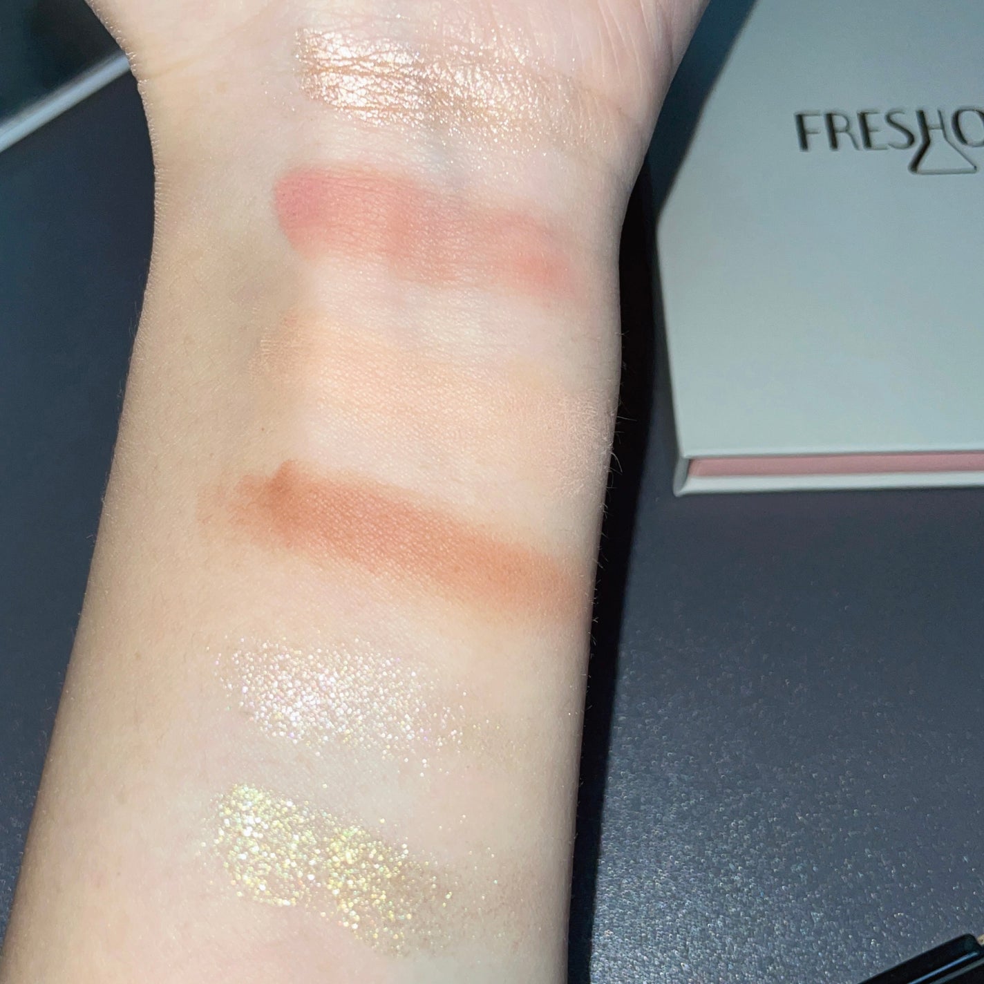 ライプンアイカラーパレット/FRESHO2/アイシャドウパレットを使ったクチコミ(3枚目)