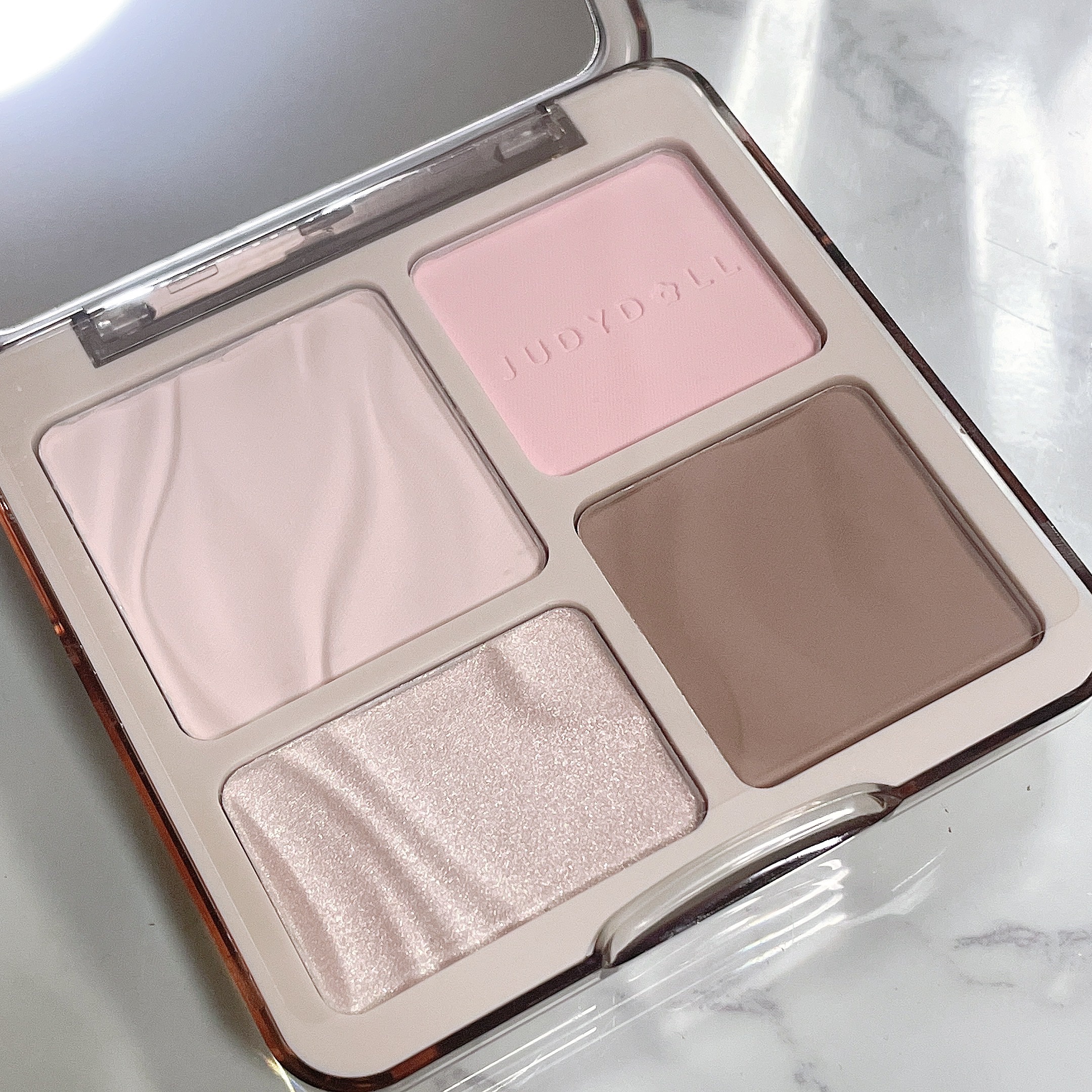 JUDYDOLL メリハリマスターパレット/JUDYDOLL/パウダーハイライトを使ったクチコミ（2枚目）