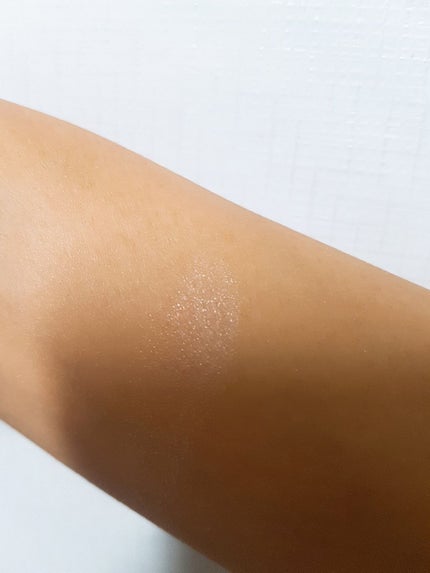 クレ・ド・ポー ボーテ レオスールデクラ/クレ・ド・ポー ボーテ/パウダーハイライトを使ったクチコミ(2枚目)