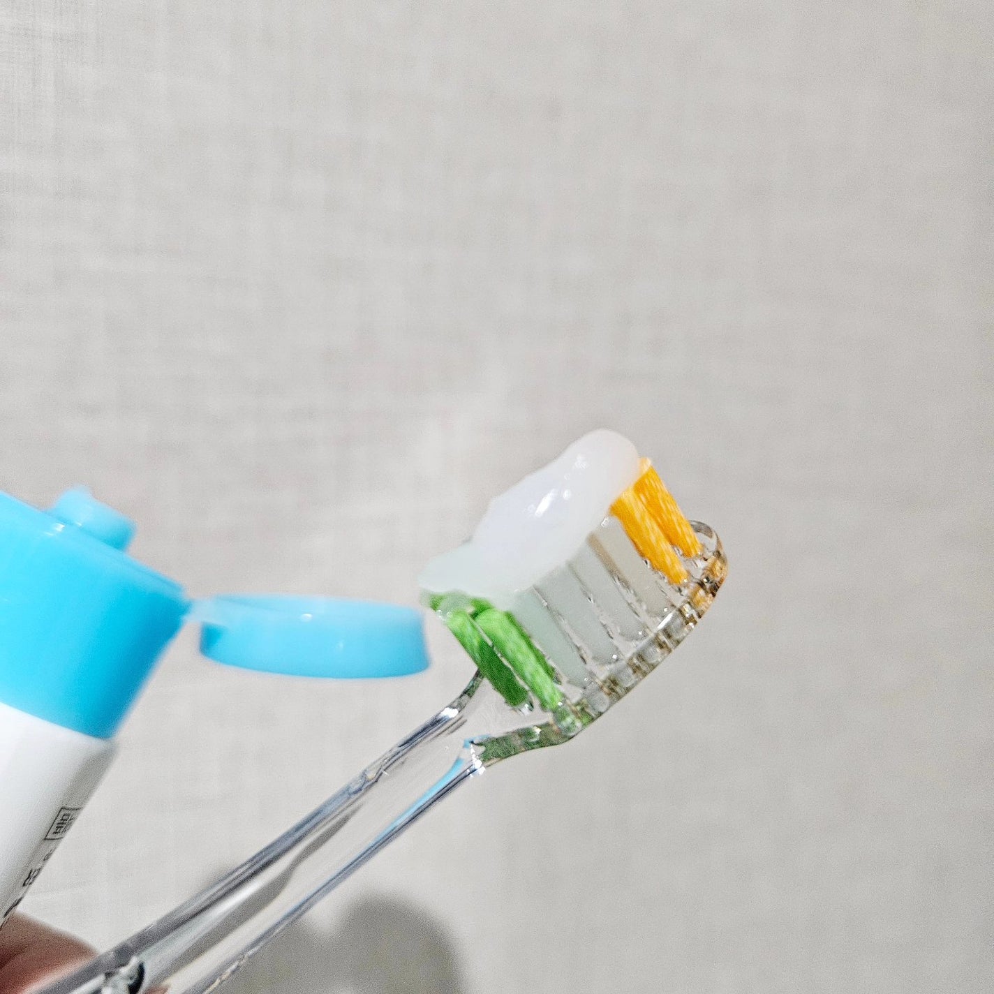 グルタチカホワイトスーム歯磨き粉/Dr.Viuum/歯磨き粉を使ったクチコミ(2枚目)