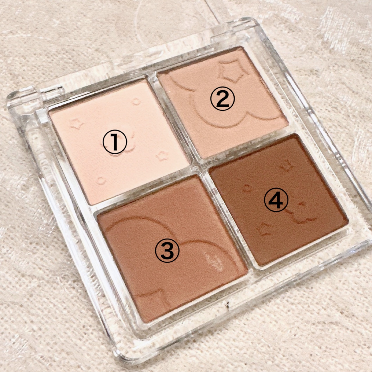 ソフトクラウド4色アイシャドウパレット/JUDYDOLL/アイシャドウパレットを使ったクチコミ（2枚目）